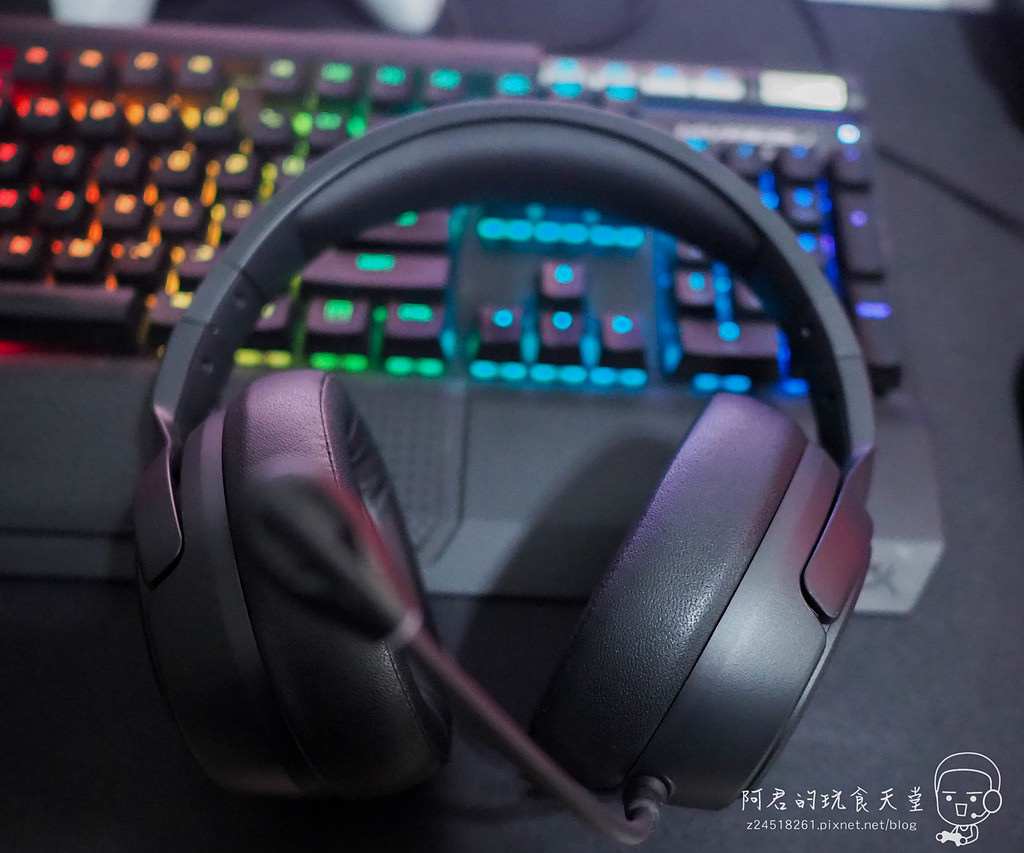 【開箱】HyperX Cloud Flight S｜7.1環繞音效 x Qi無線充電｜搭配HyperX ChargePlay Base Qi更方便