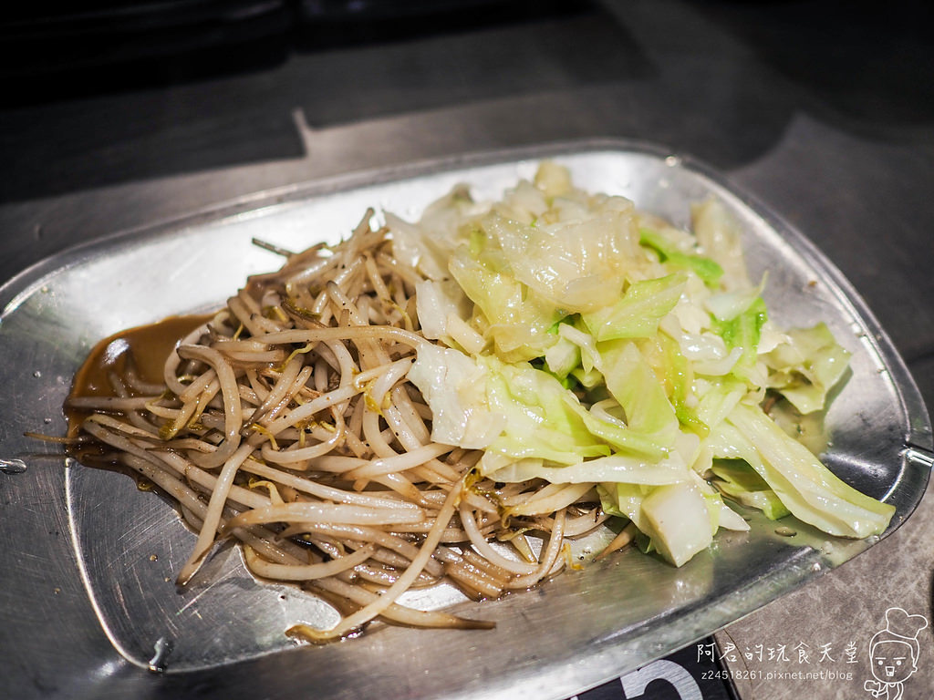 【台中】紅樹林鐵板燒｜不失水準的普通鐵板料理｜大魯閣新時代B1美食