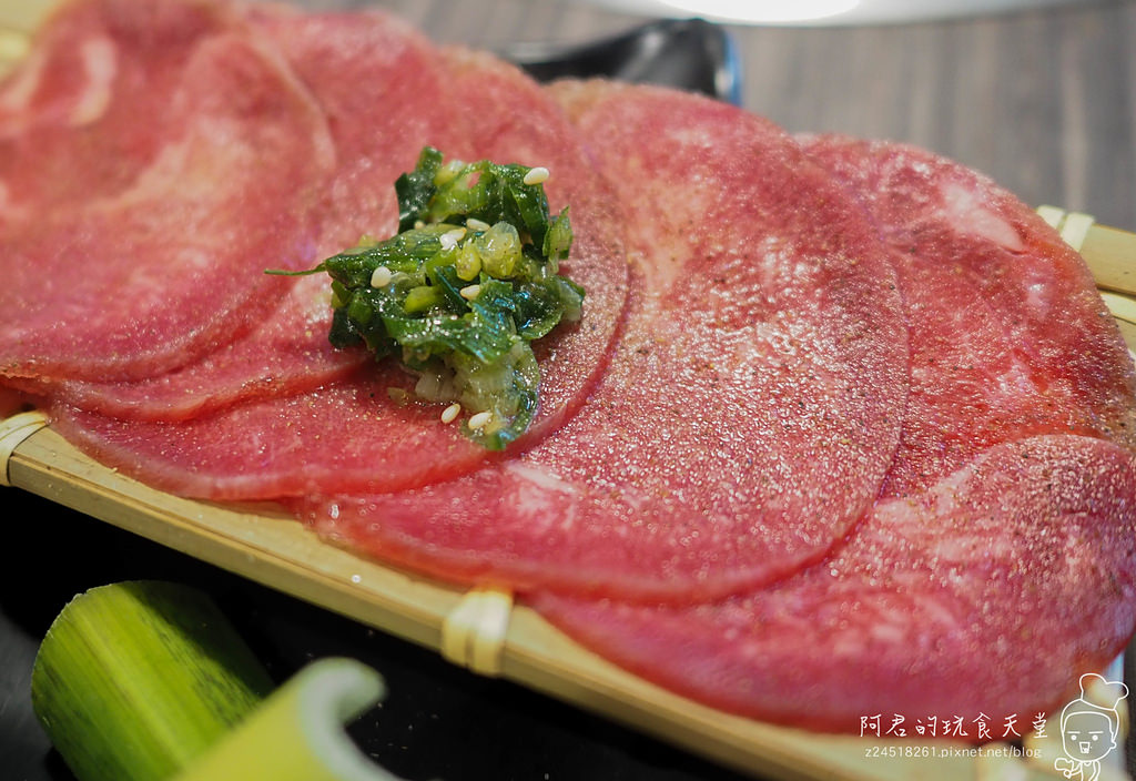 【台中】燒肉眾台中一中店｜澳洲飼養嚴選七百天～皇家澳丁牛吃到飽｜超彭派痛風海鮮桶