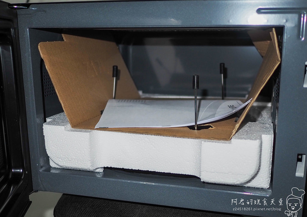 【影片開箱】FRIGIDAIRE 微電腦微波爐FKM-2552GSG|微波燒烤攏欸通|微波爐推薦 - 第10張圖 【影片開箱】FRIGIDAIRE 微電腦微波爐FKM-2552GSG|微波燒烤攏欸通|微波爐推薦