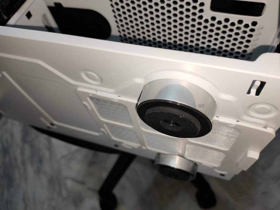 【開箱】海盜船Carbide 275R|ANTEC HCG 750|久違電腦主機更新 - 第15張圖 【開箱】海盜船Carbide 275R|ANTEC HCG 750|久違電腦主機更新