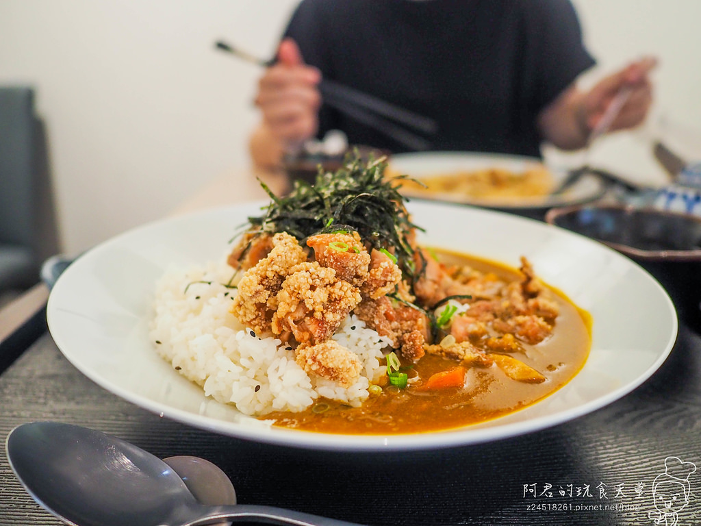 【台中】北一里　家庭料理｜咖哩控不可錯過的香酥雞柳咖哩飯｜溫馨又舒適的家庭餐廳｜北屯區美食