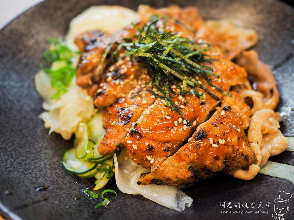 【台中】樹丼食堂 丼飯專賣店｜平價大份量丼飯｜人氣雙拼丼｜台中西屯區美食