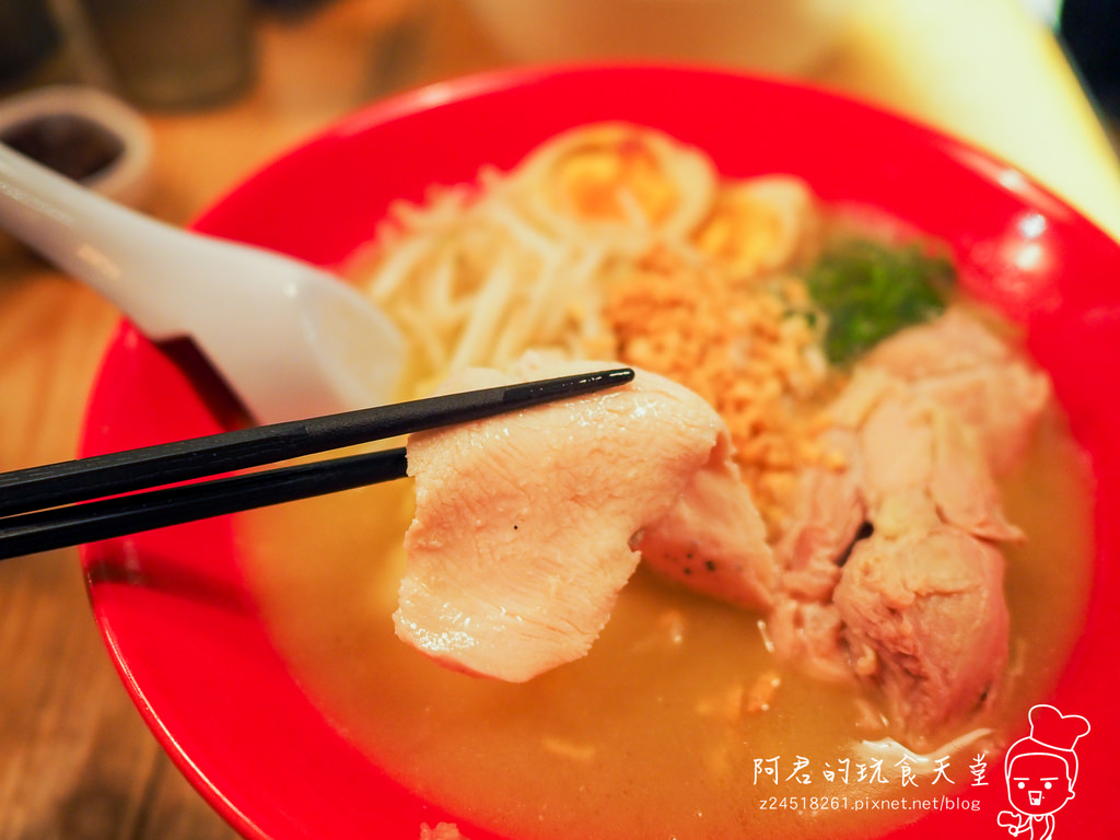 【台北】鳥人拉麵Totto Ramen｜厚切雞叉燒～雞白湯拉麵｜來自紐約的人氣拉麵｜捷運中山站美食