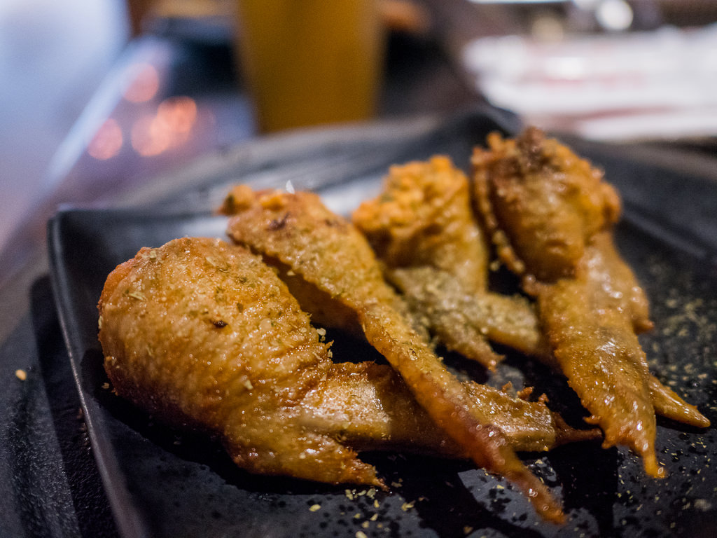 【台北】三朵花炭火燒肉鍋物吃到飽｜台北西門町餐廳｜壽星當月、當日優惠