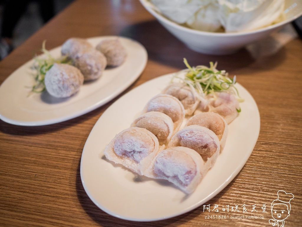 【台北】川老爺麻辣鍋｜螃蟹豪華海鮮總匯拼盤｜溫體牛買一送一｜免服務費餐廳｜捷運葫州站美食｜台北麻辣火鍋｜內湖美食