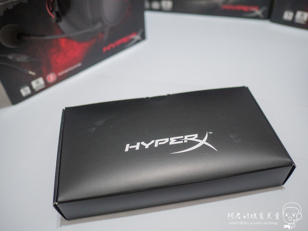 【開箱】HyperX Cloud Alpha 電競耳麥｜雙音腔單體技術讓你輕鬆聽音辨位