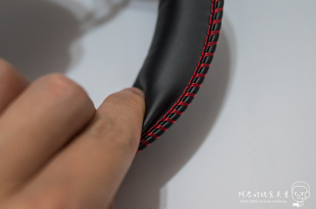 【開箱】HyperX Cloud Alpha 電競耳麥｜雙音腔單體技術讓你輕鬆聽音辨位