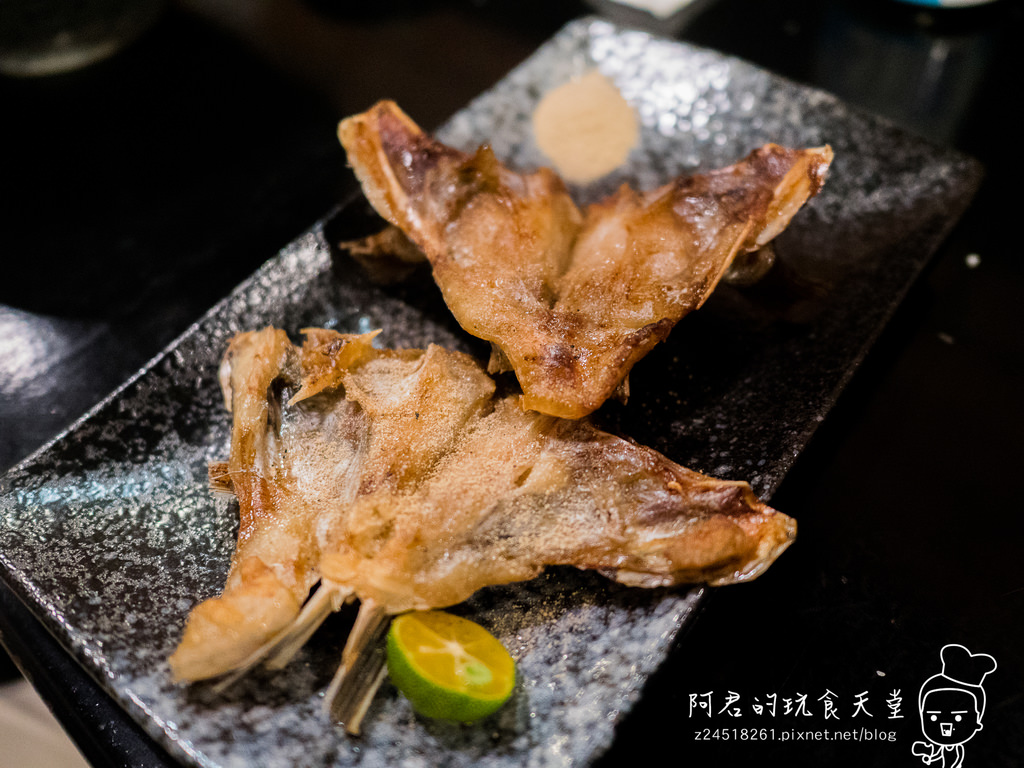 【基隆】舶食日式丼飯、串燒｜下班宵夜聚餐的好選擇｜平價居酒屋料理