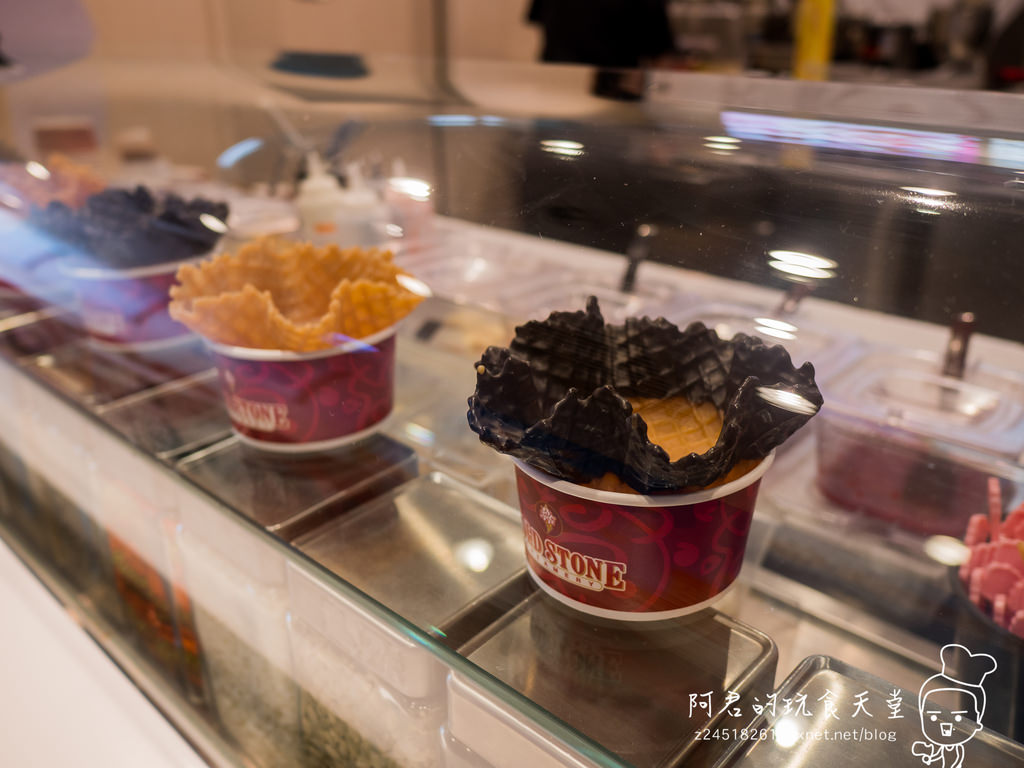 【台中】Cold stone 酷聖石｜麗寶OUTLET MALL｜期間限定－草莓起司三重奏