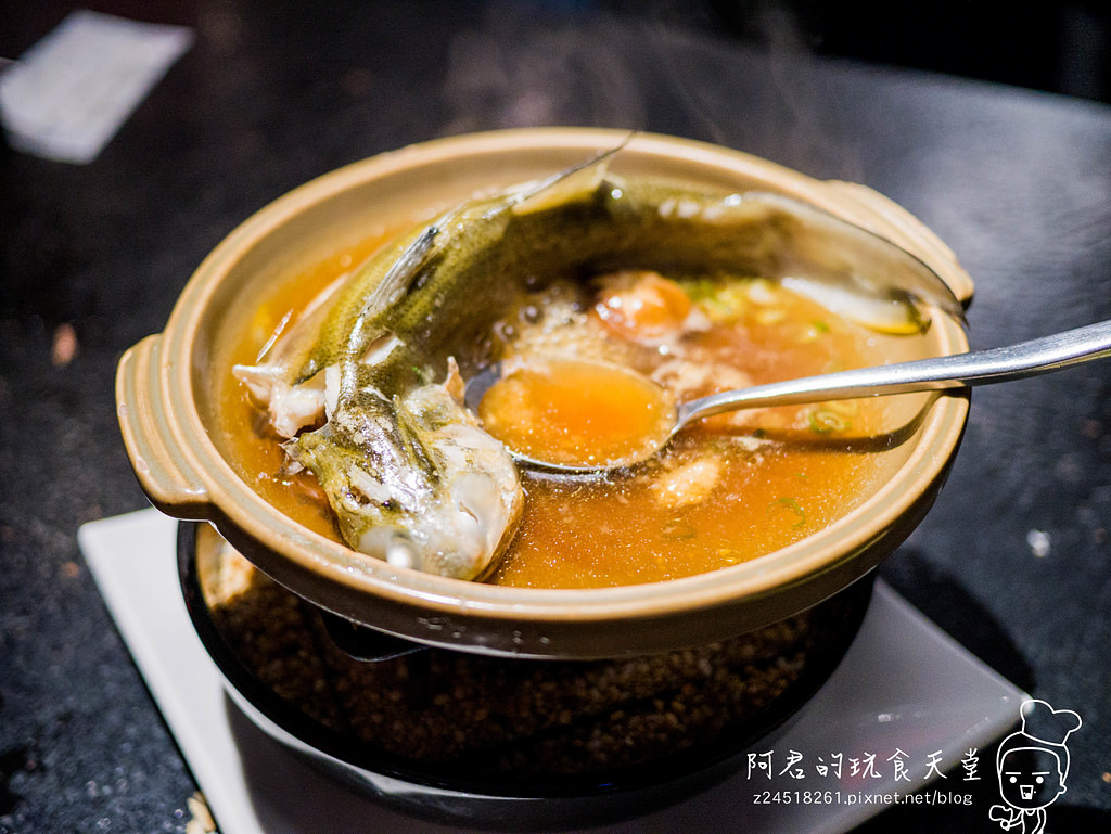【台北】藝奇ikki 新日本料理(敦化北店)|大推生牛肉刺身|大蟳祭~新鮮度滿點的霸王蟹 - 第29張圖 【台北】藝奇ikki 新日本料理(敦化北店)|大推生牛肉刺身|大蟳祭~新鮮度滿點的霸王蟹