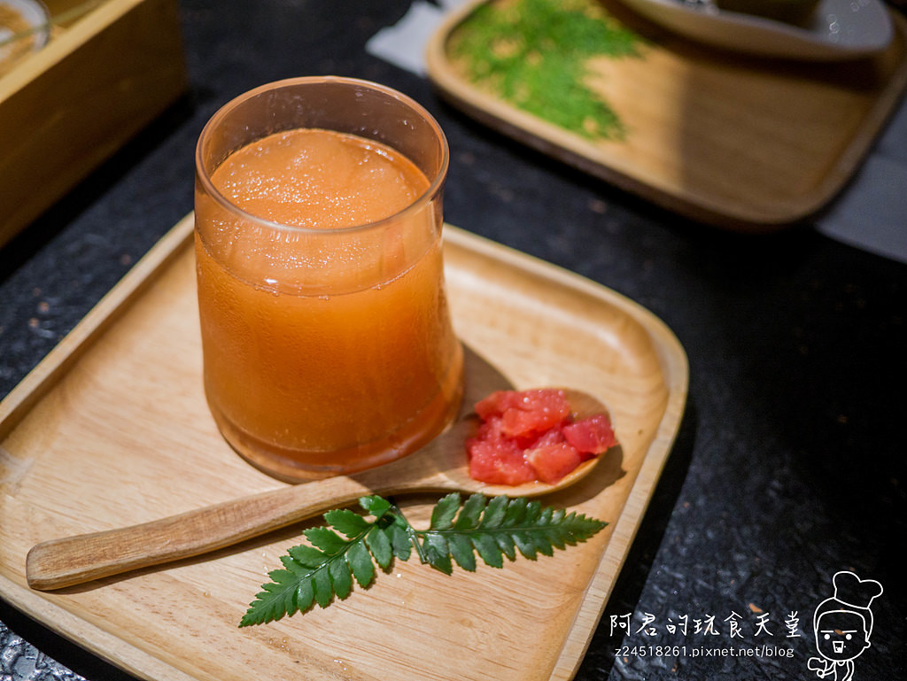【台北】藝奇ikki 新日本料理(敦化北店)|大推生牛肉刺身|大蟳祭~新鮮度滿點的霸王蟹 - 第37張圖 【台北】藝奇ikki 新日本料理(敦化北店)|大推生牛肉刺身|大蟳祭~新鮮度滿點的霸王蟹