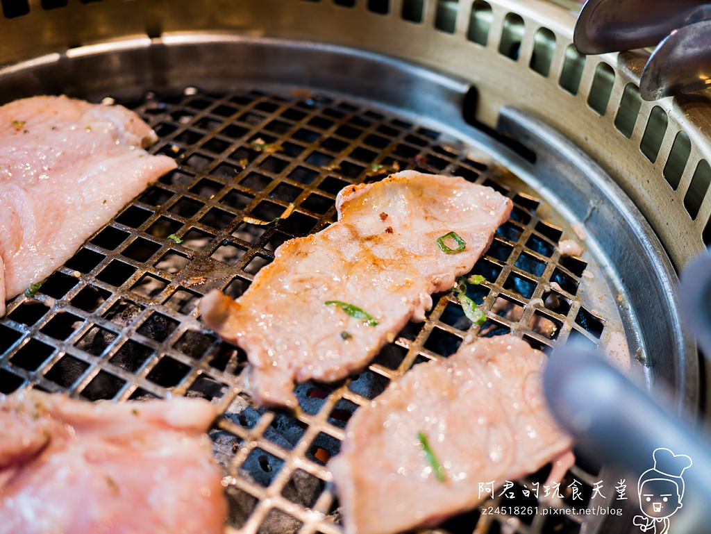 【台北】牛角日本燒肉專門店(南港車站店)｜四人套餐初體驗｜大推甜點