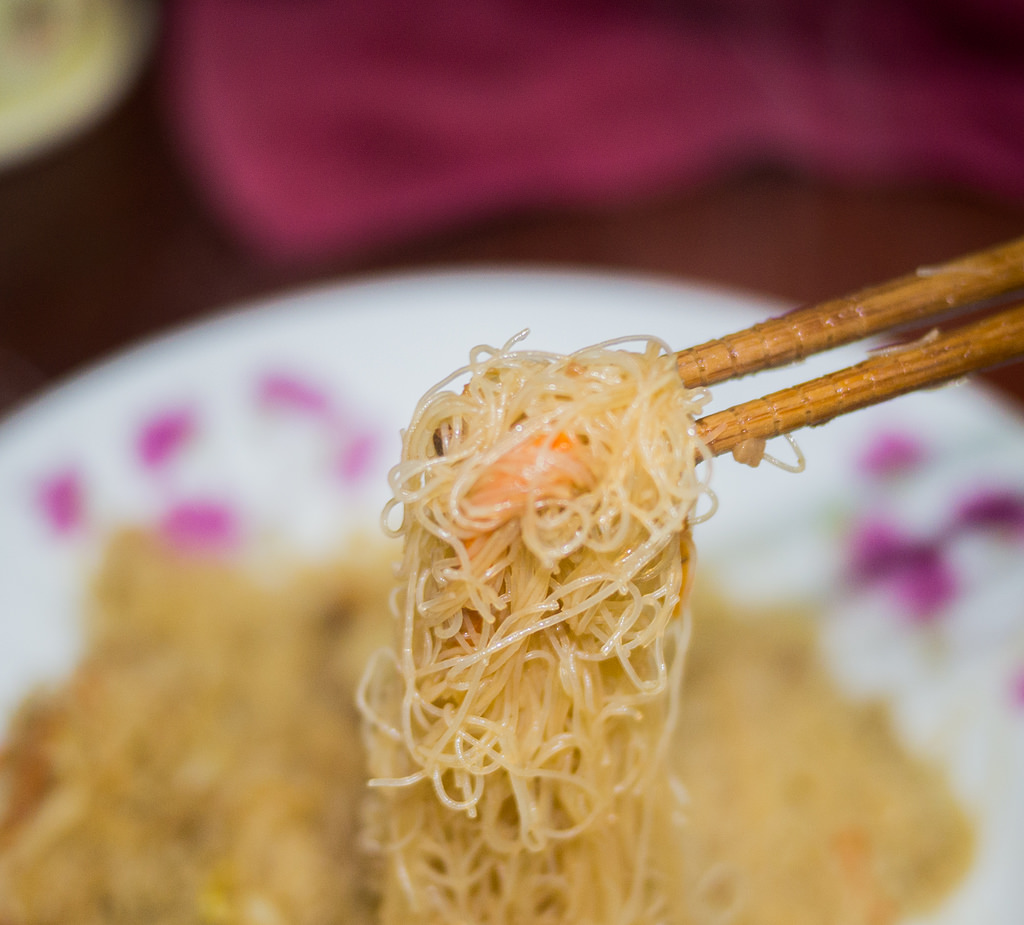 【宅配美食】明誠炒米粉｜打拋豬飯、古早味美食手工炒麵｜接單現做｜冷凍宅配