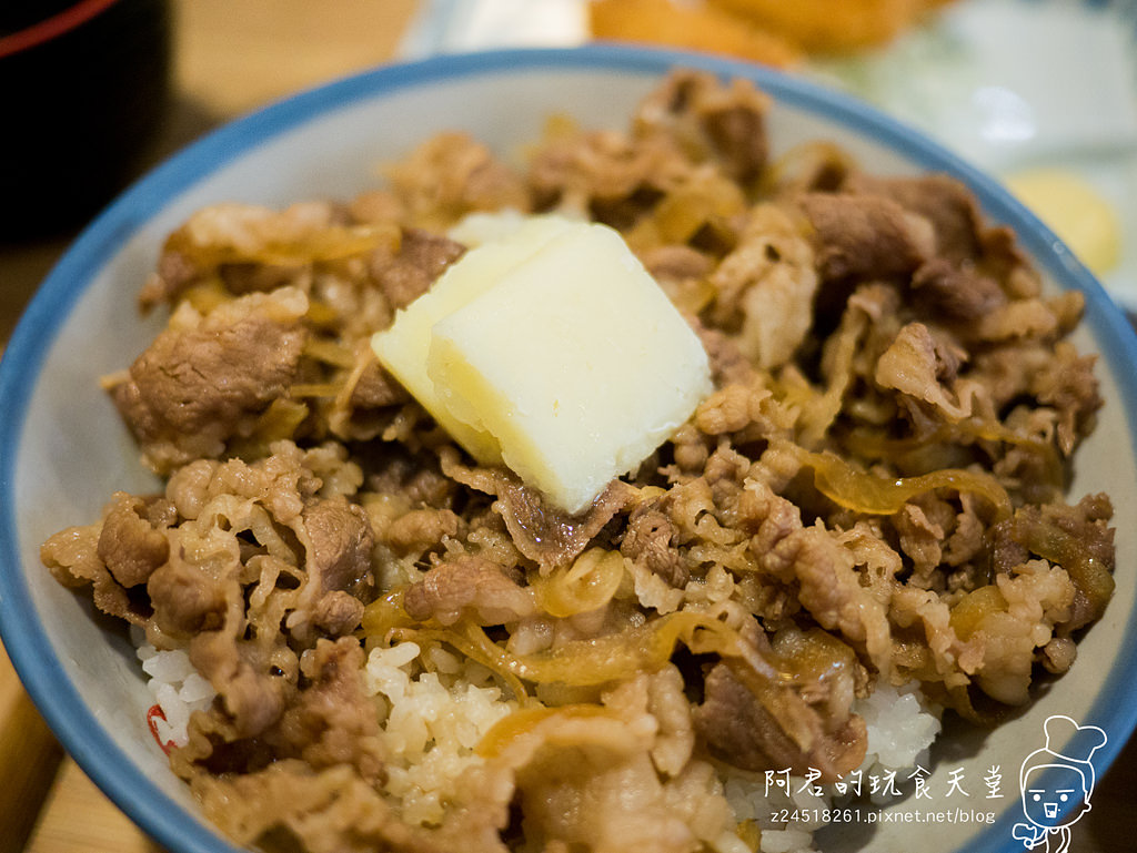 【台北】牛洞食堂｜大份量、多選擇的日式丼飯｜愛評體驗團