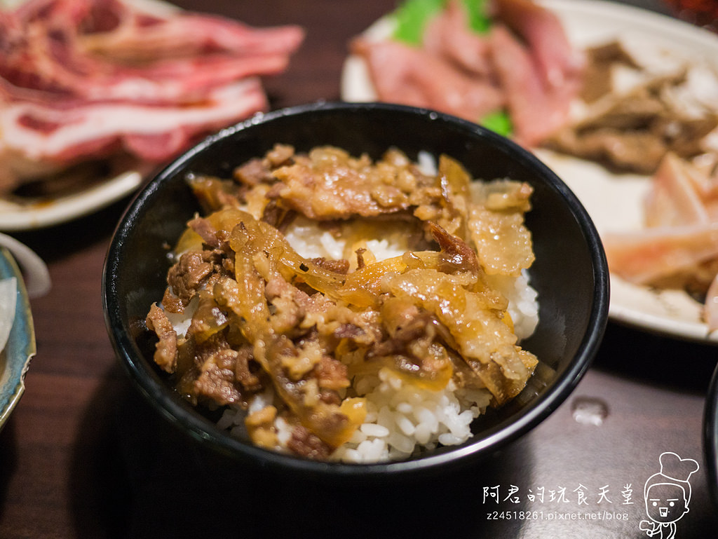 【台北】燒肉眾(大安店)｜炭火燒肉吃到飽｜上菜速度超級快