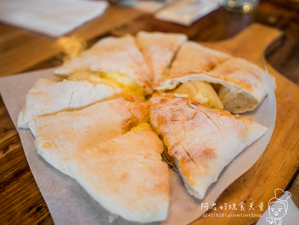 【台北】義饗食堂｜爐烤肋眼牛肉我又來了｜CP頗高的義式料理吃到飽