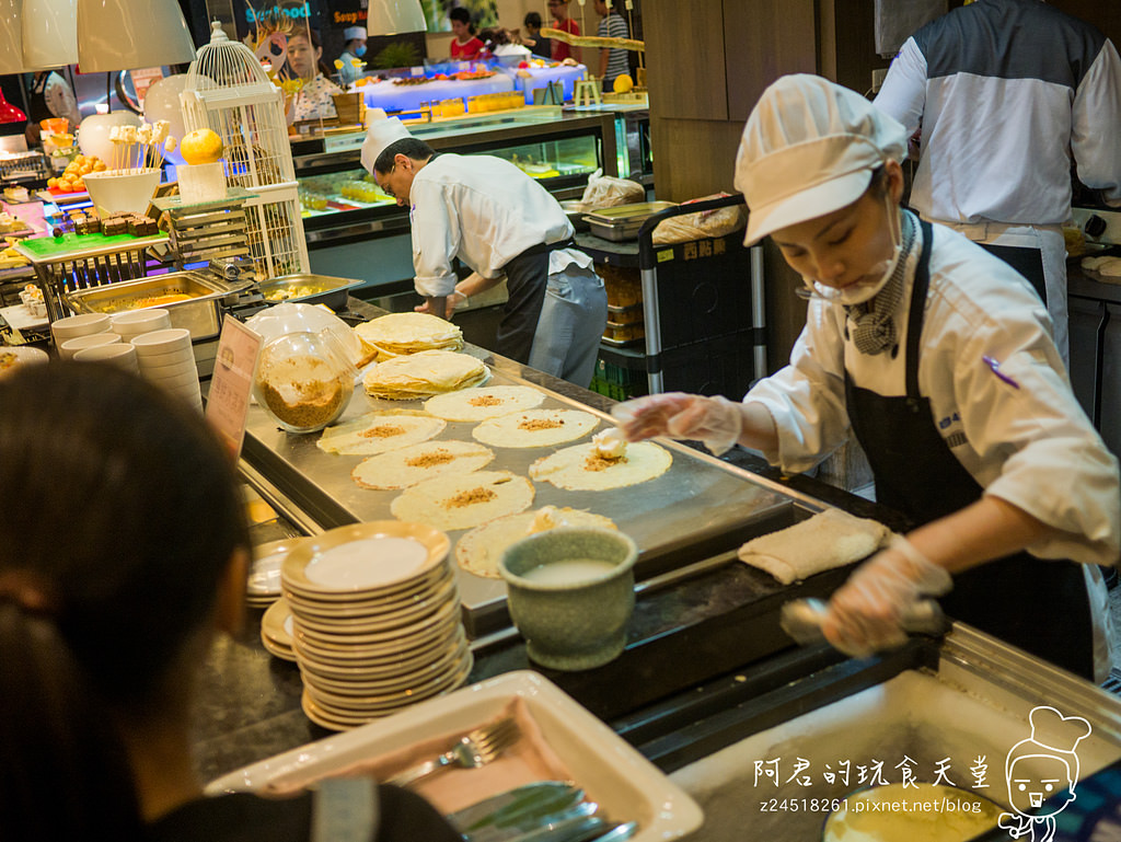 【高雄】大八TOP自助餐｜下午茶吃到飽｜精緻異國料理多種選擇