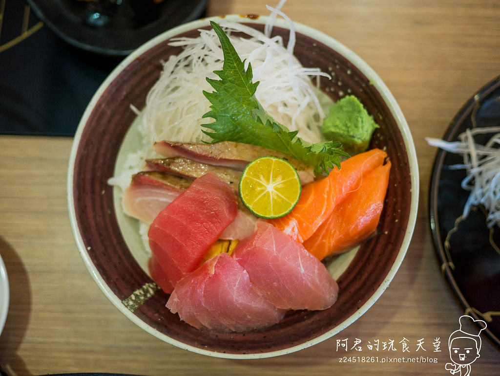 【台北】洺町和風美食｜高CP日式料理｜生魚片超好吃