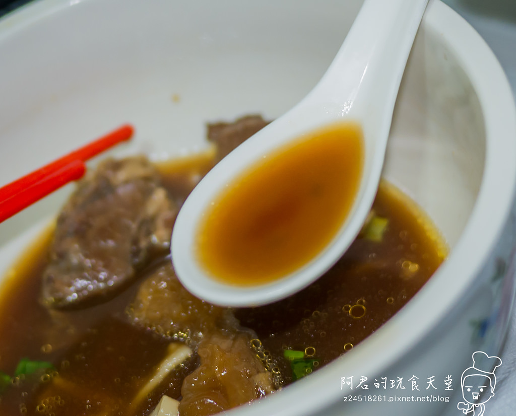 【宅配美食】珍苑牛肉麵　牛肉麵也可以宅配！？多種道地台灣美味任君挑選