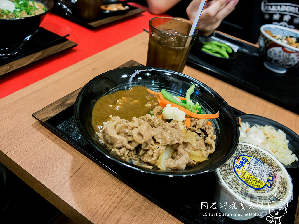 台北淡水美食新北投溫泉一日遊