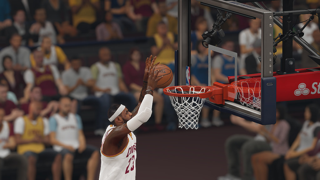 次世代的運動遊戲《NBA 2K15》最擬真的籃球賽開打啦！