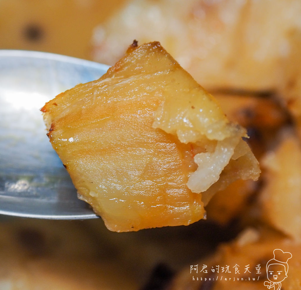 【宅配】木木言己蘿蔔糕宅配團購美食｜網路素人瘋狂推薦超高回購率的蘿蔔糕專賣店，不只口味多變，料更是又多又實在，連千千進食中也直播推薦！