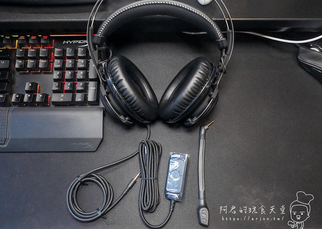 【開廂】HyperX Cloud Revolver 7.1｜還是老的好？搭配高階USB音效卡全新升級｜與耳機娘「黑葉娜娜」一同登場