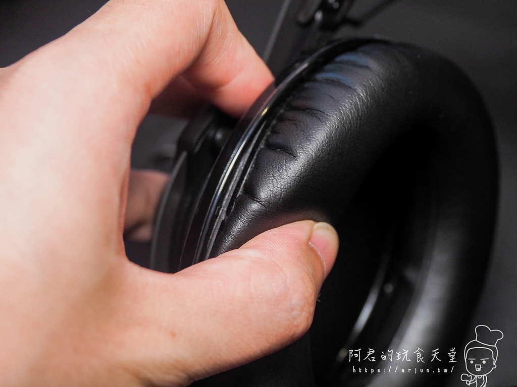 【開廂】HyperX Cloud Revolver 7.1｜還是老的好？搭配高階USB音效卡全新升級｜與耳機娘「黑葉娜娜」一同登場