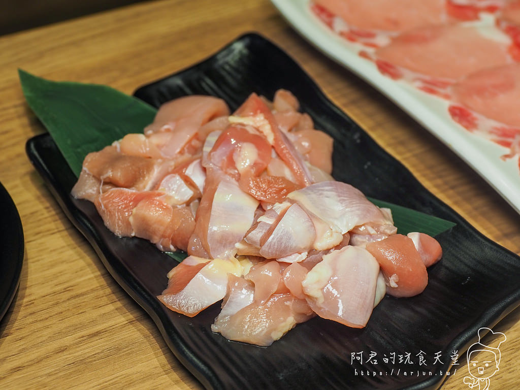 【彰化】肉多多員林店｜樂多多集團插旗員林｜蔬食吧吃到飽搭配10oz肉品居然只要299元起