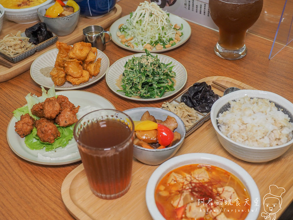 【台中】有樹食｜無肉不歡的朋友也會愛上的純素料理｜台中素食餐廳推薦