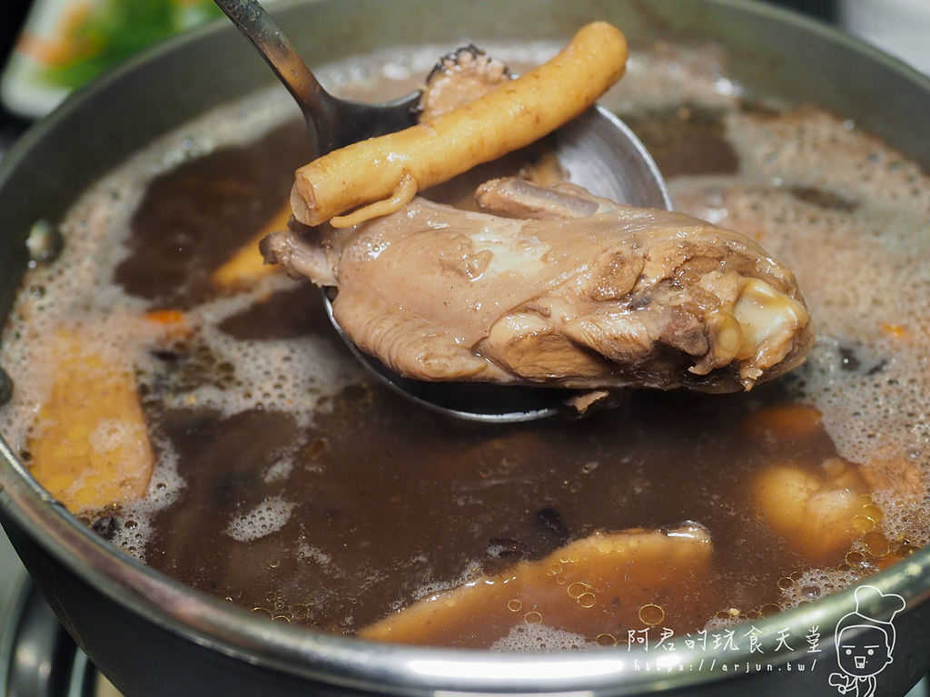 【台中】玉軒居茶水棧站前店｜東區老字號茶館進駐台中火車站