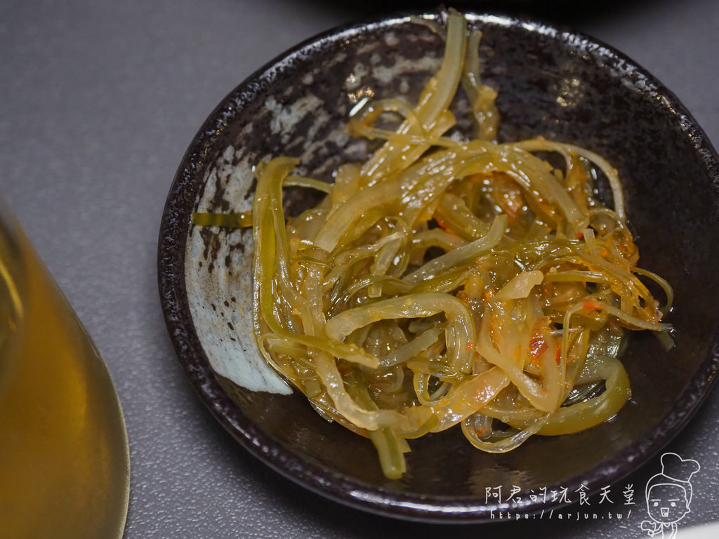 【台中】渣女深夜和牛燒肉燥飯｜宵夜場推薦！超狂裝潢x霸氣雙拼和牛燥飯