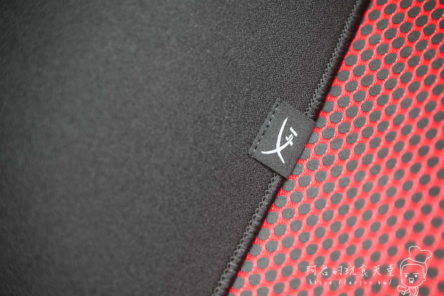 【開箱】HyperX haste 2 超羽量級滑鼠 搭配Pulsefire Mat 2XL超重量級滑鼠墊