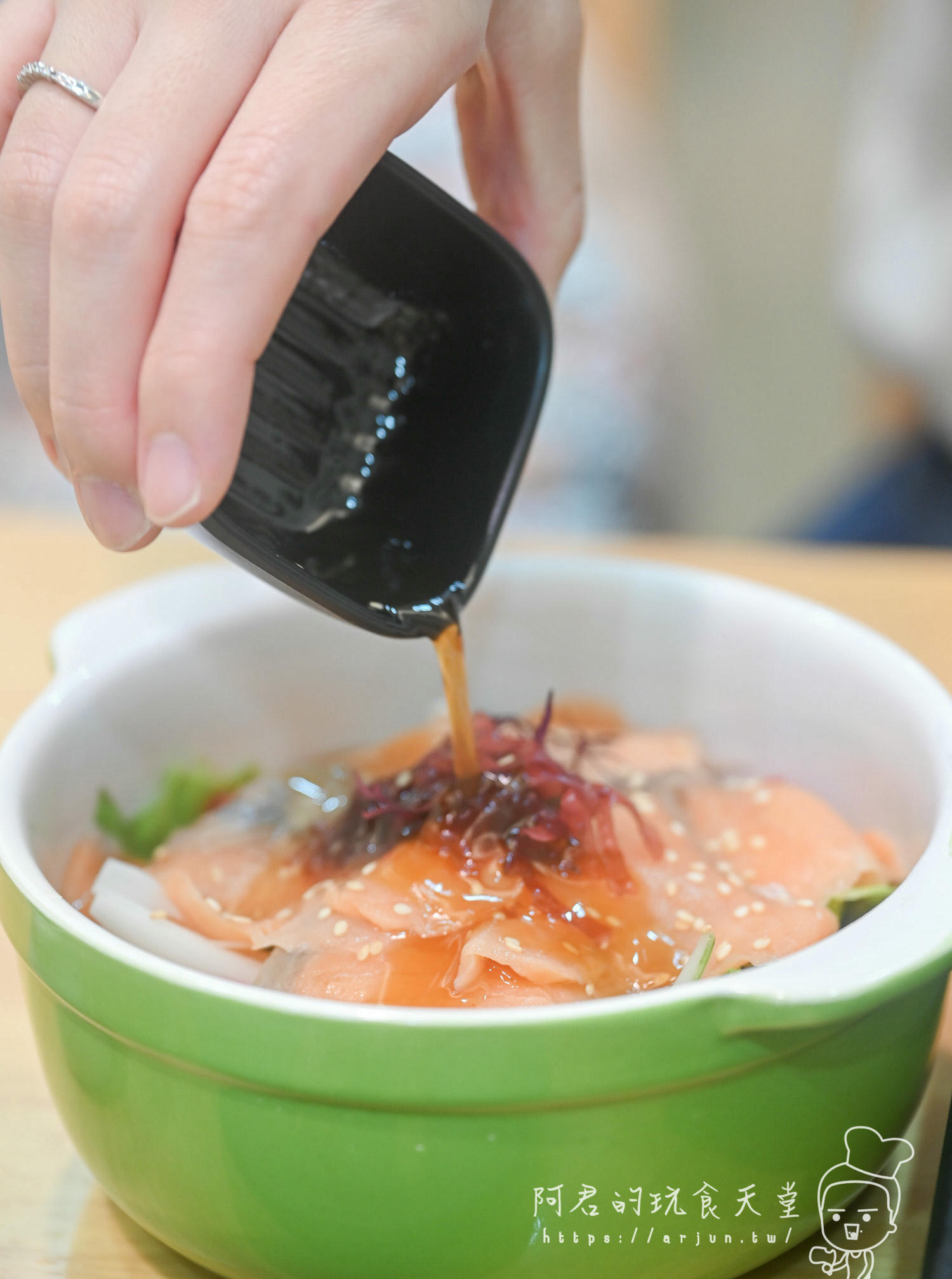 【台中】咲良日本家庭料理｜平價又好吃的日式定食！台中漢口路新開幕，家庭、好友聚餐的好選擇