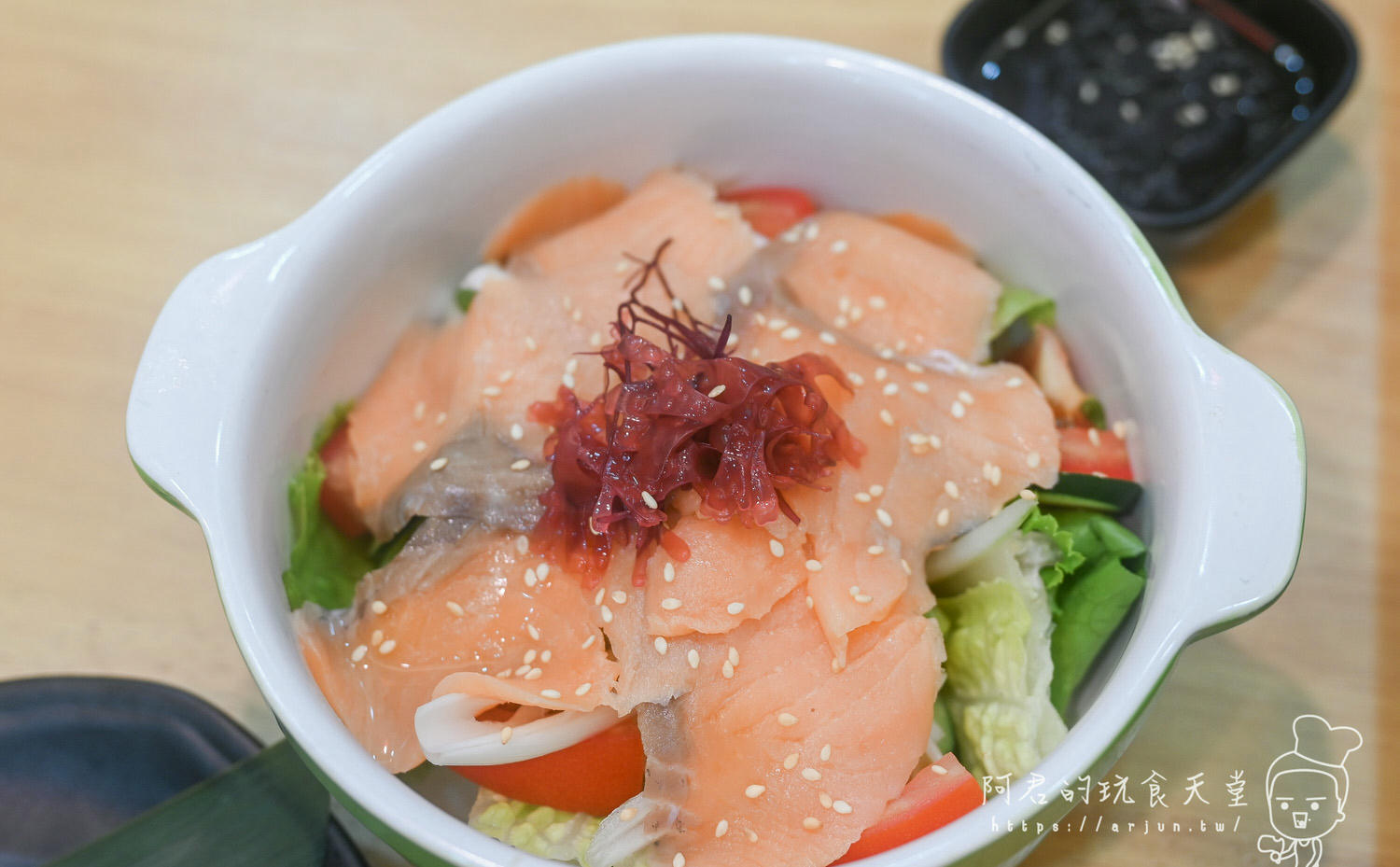 【台中】咲良日本家庭料理｜平價又好吃的日式定食！台中漢口路新開幕，家庭、好友聚餐的好選擇