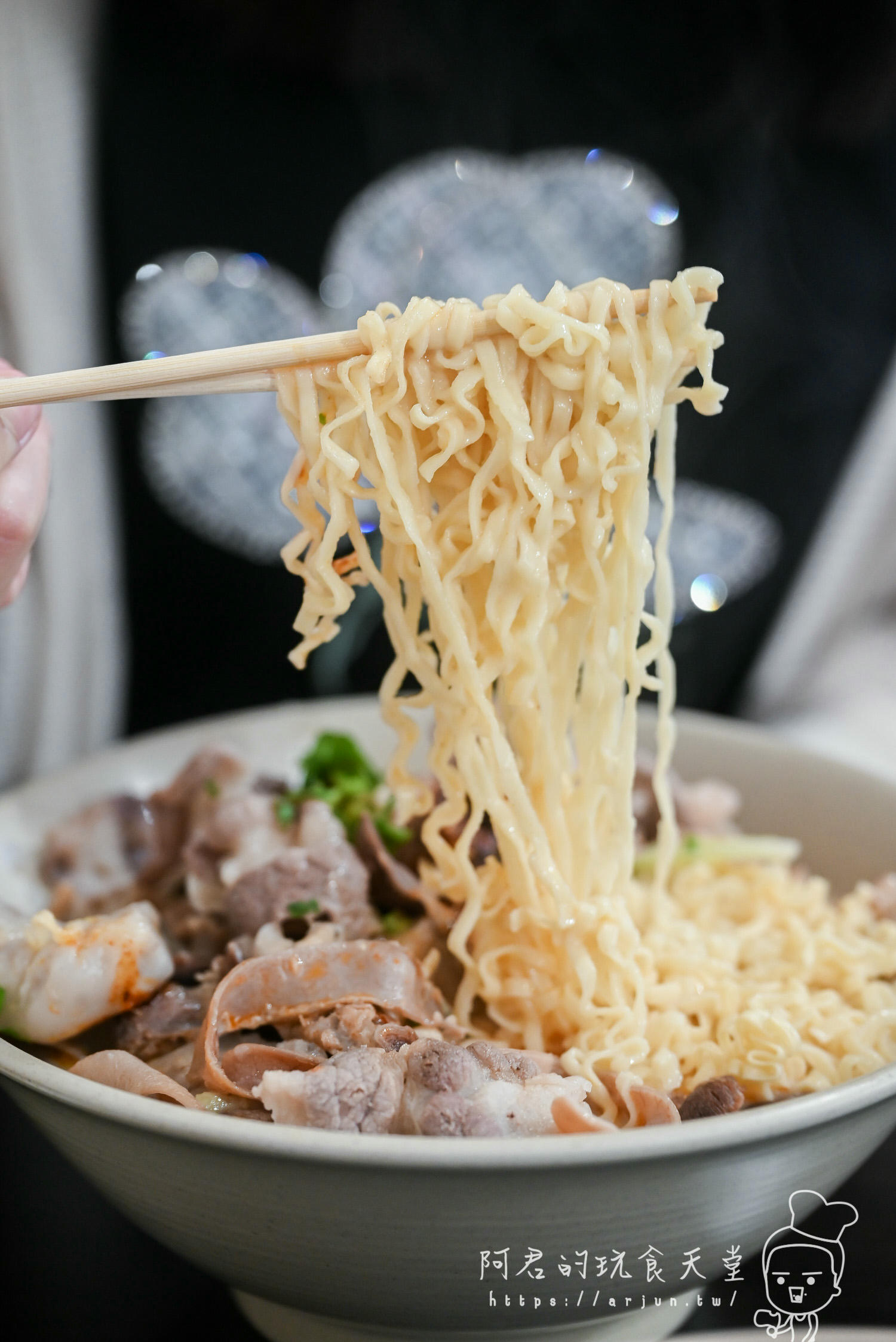 【苗栗】沐上麻辣燙｜平價美食也能很澎湃，清爽不油膩～吃完連湯都完全不剩的麻辣燙