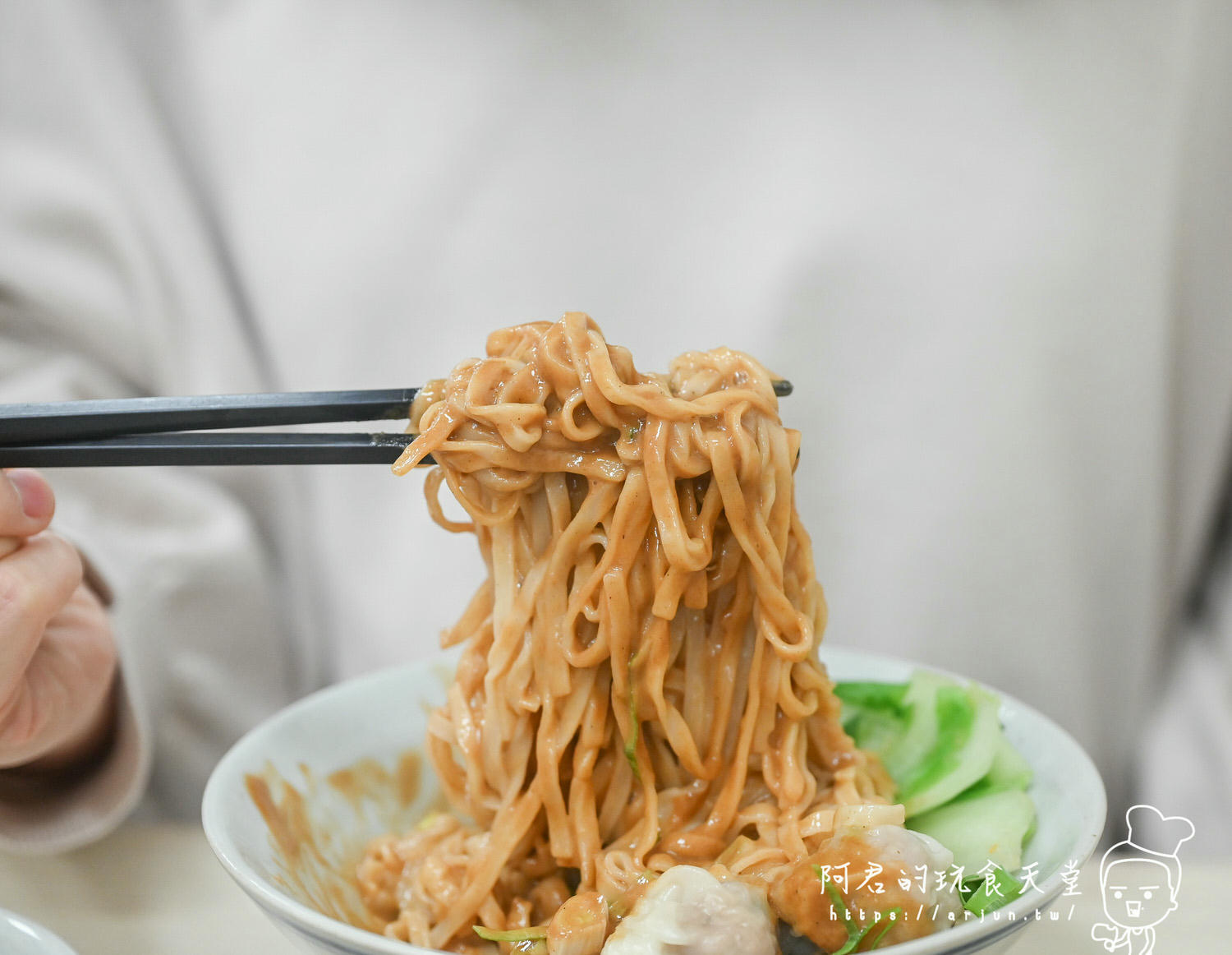 【台中】太平美食推薦 小聚哉麻醬館｜平凡的餐點，不平凡的美味