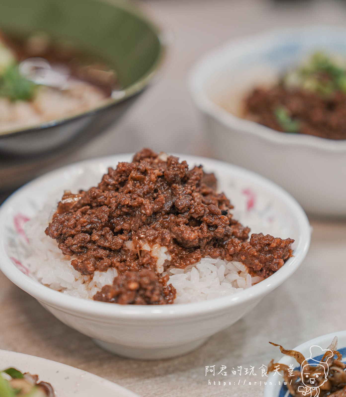 【台中】西區隱藏美食 牛谷牛肉麵，四種牛肉湯頭任君挑選，就連在地人也愛吃(菜單)