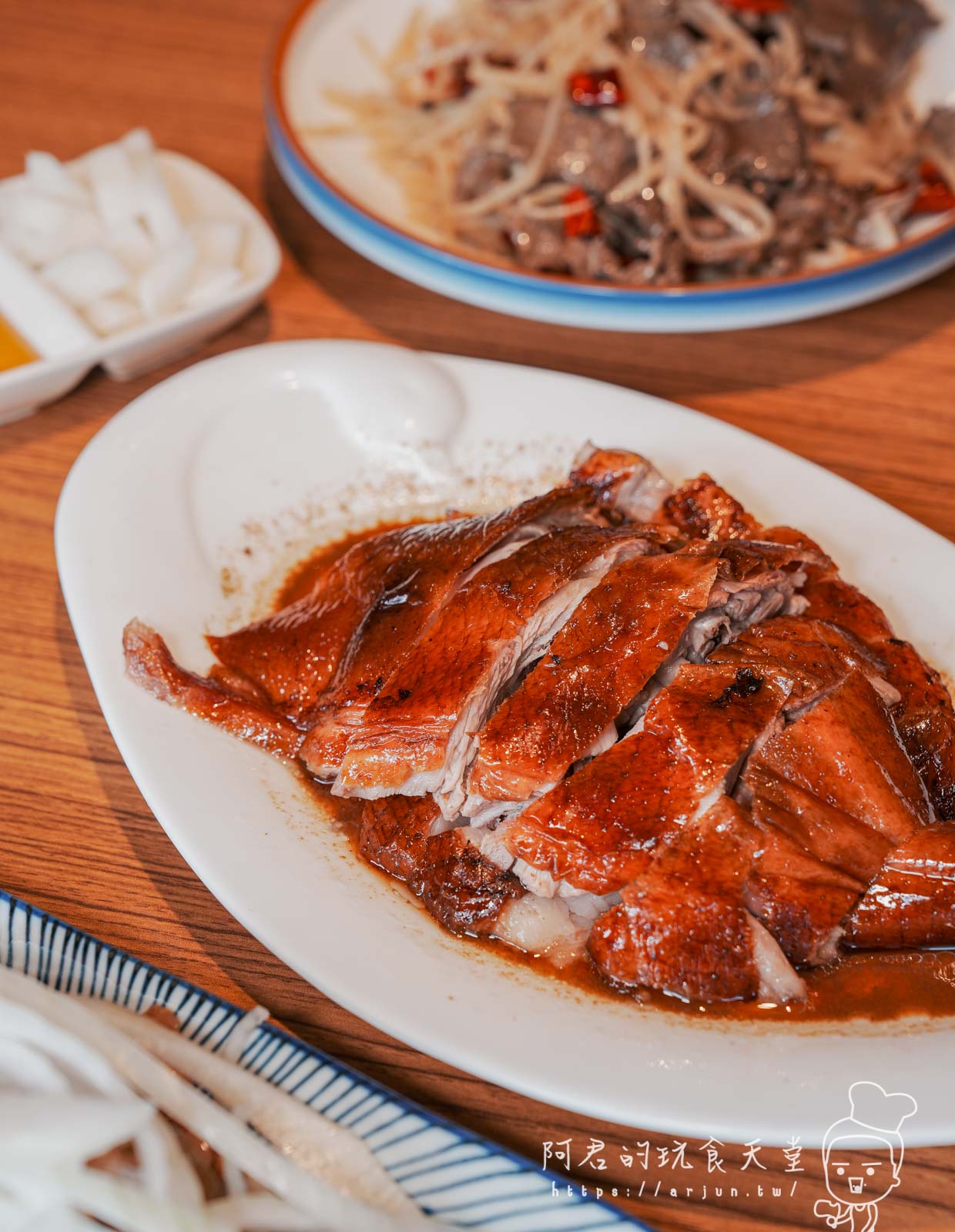 【台中】焱月燒鵝｜綠園道美食聚餐中式料理、台中燒鵝首選｜菜單、交通、介紹