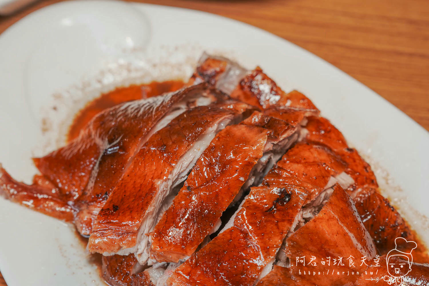 【台中】焱月燒鵝｜綠園道美食聚餐中式料理、台中燒鵝首選｜菜單、交通、介紹