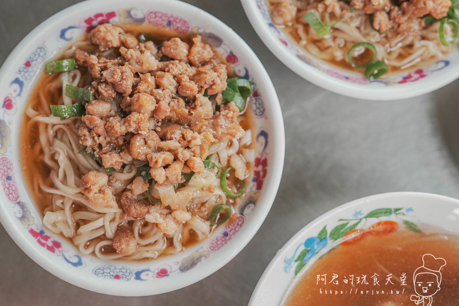 南投一日遊，尋找最道地的百年意麵與古蹟巡禮，源振發意麵、圓環意麵