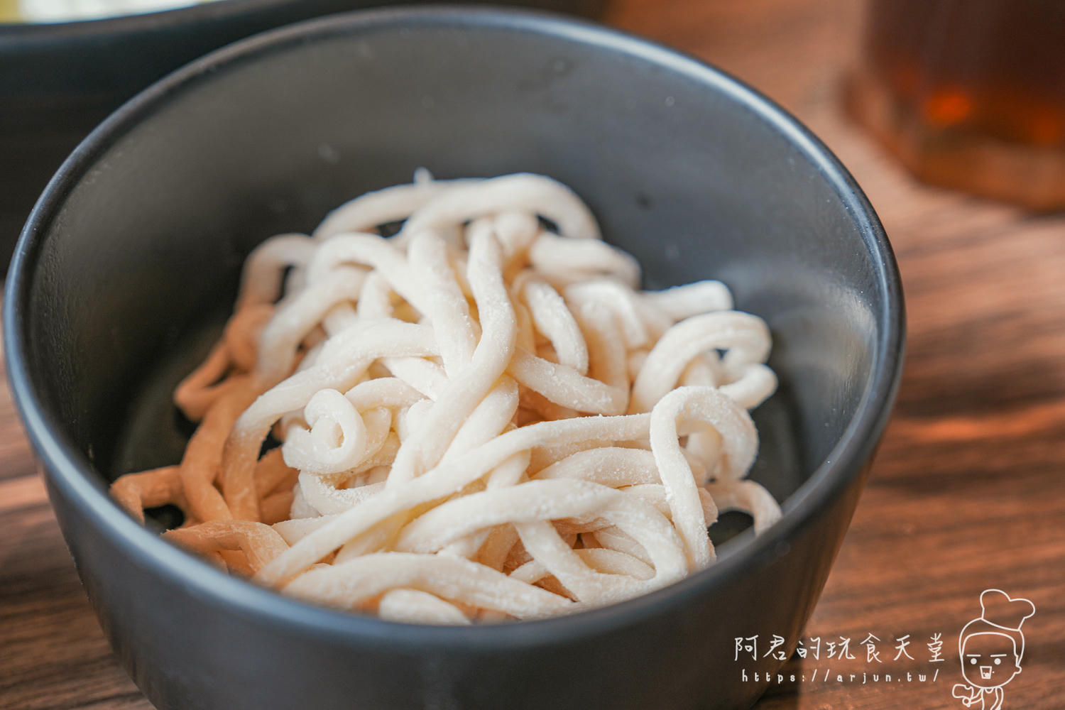 沙鹿火鍋推薦，宇良食必點爆蝦雙人套餐，超澎湃海鮮拼盤加上多種口味湯底一次滿足