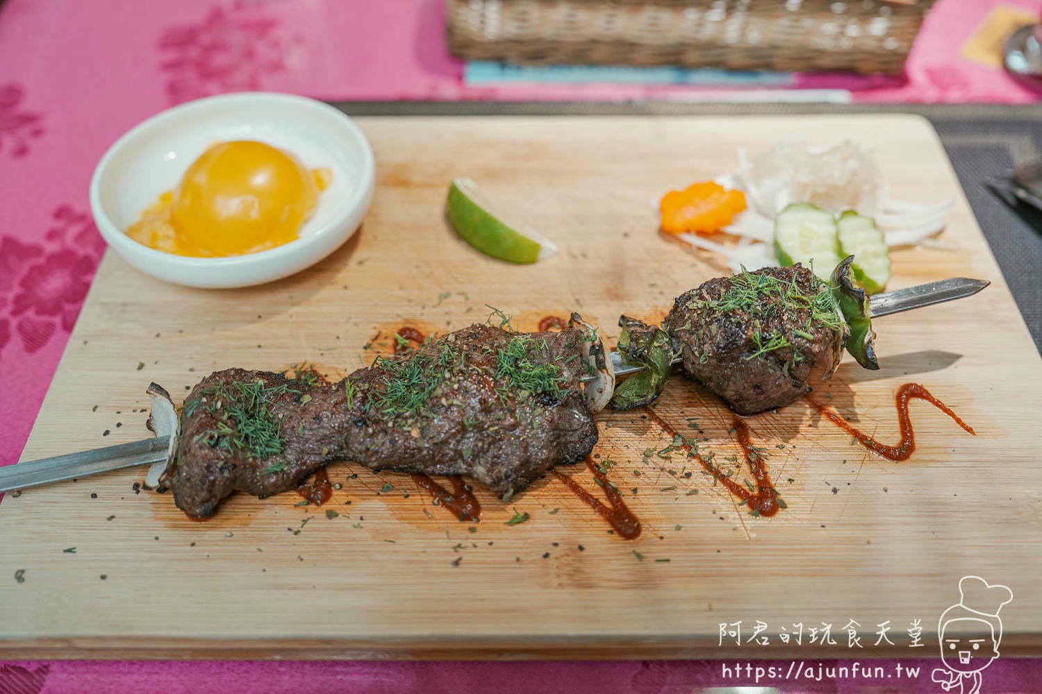 台南異國料理,Olga 俄羅斯烤肉,一秒置身俄羅斯,浪漫氛圍超加分(菜單) - 第16張圖