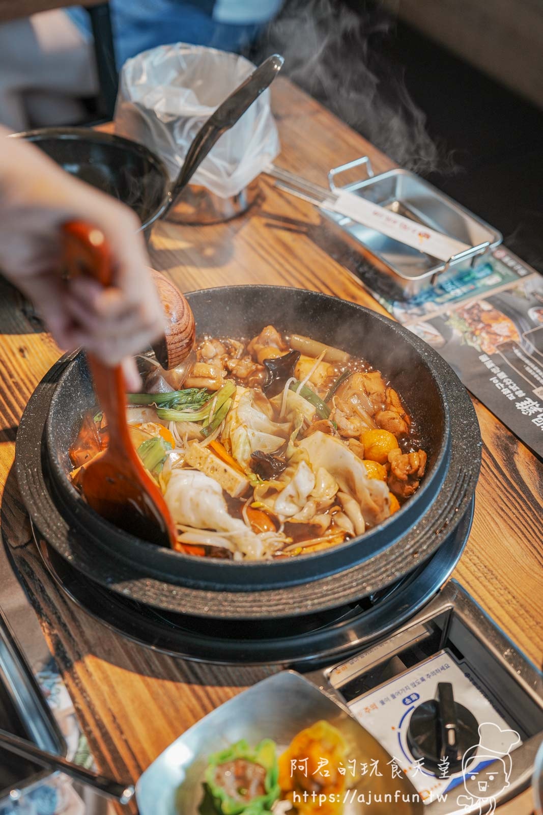 【台中韓式】甩鍋雞볶찜韓式炒雞 中友店,一中商圈必吃,韓國直送正宗風味 - 第33張圖