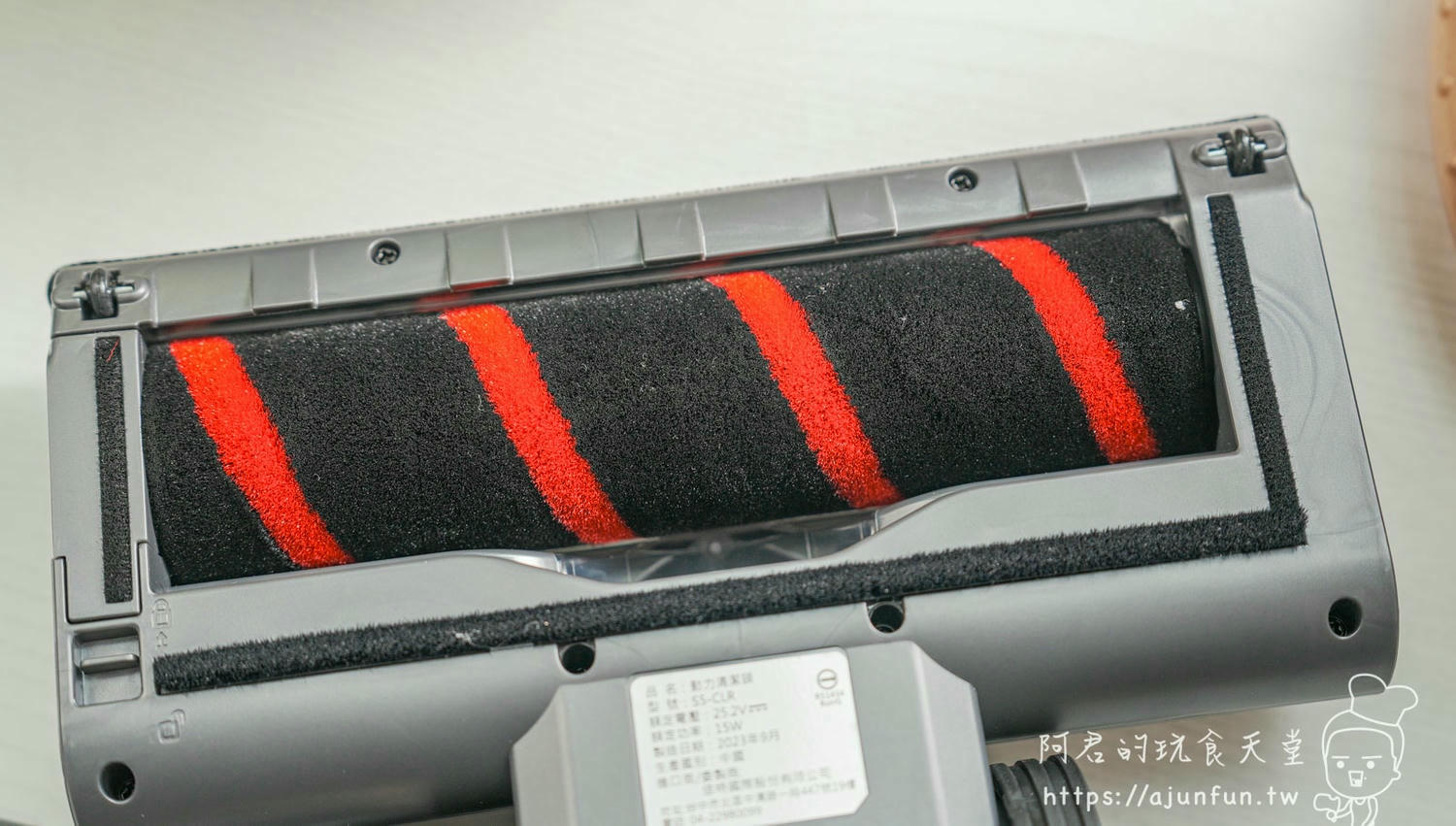 【SANSUI山水】SVC-J800開箱,懶人救星!智能偵測濕拖無線吸塵器,讓打掃變輕鬆! - 第18張圖
