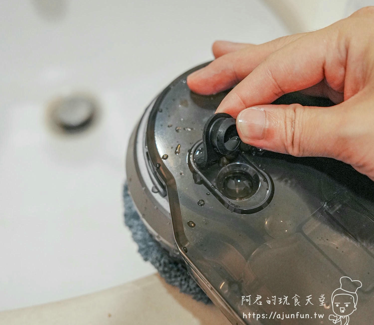 【SANSUI山水】SVC-J800開箱,懶人救星!智能偵測濕拖無線吸塵器,讓打掃變輕鬆! - 第23張圖