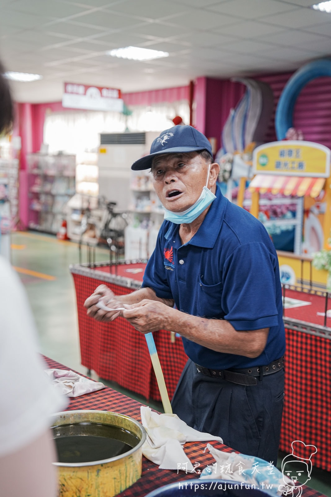 【鹿港親子景點】緞帶王觀光工廠,全台最大緞帶博物館,雨天備案好去處 - 第23張圖
