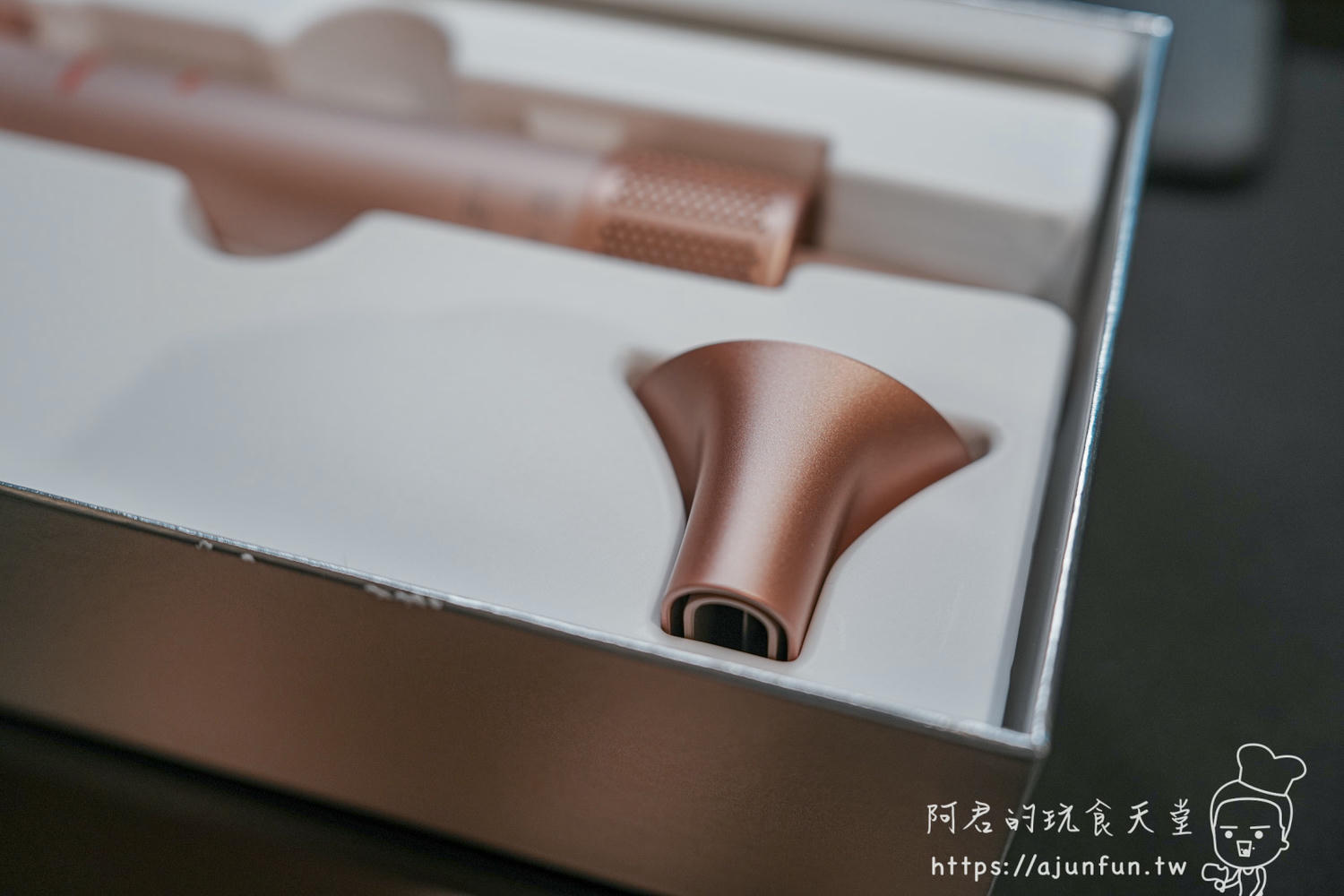 追覓DREAME Glory高速吹風機評價,媲美Dyson?三億負離子、110km/h 超強風力,快速吹乾不傷髮! - 第6張圖