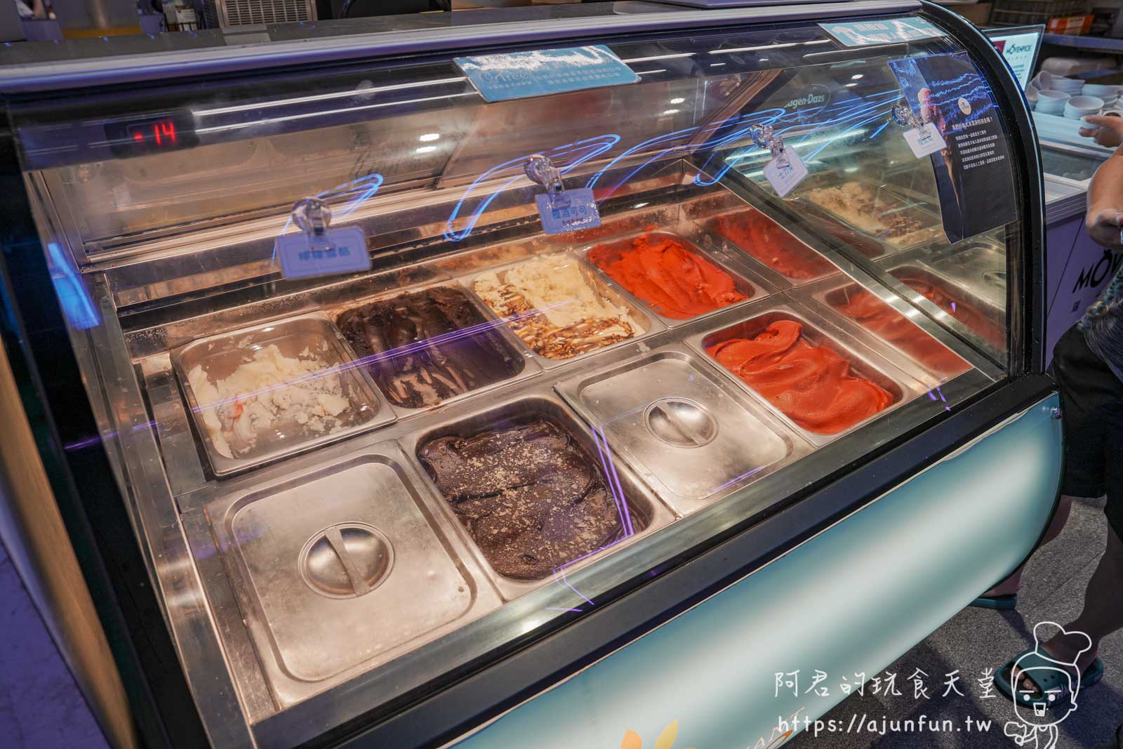台中麻辣火鍋吃到飽推薦,饗麻饗辣PLUS LALAPORT店,肉骨茶湯底、澳洲M9和牛必點!約會、慶生餐廳、聚餐首選! - 第51張圖